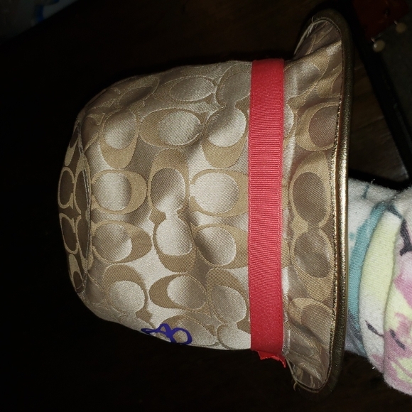 New Coach Poppy Fedora Floral Sig. C Metallic Gold Trim Floral Bucket Hat XS/S - Picture 9 of 15